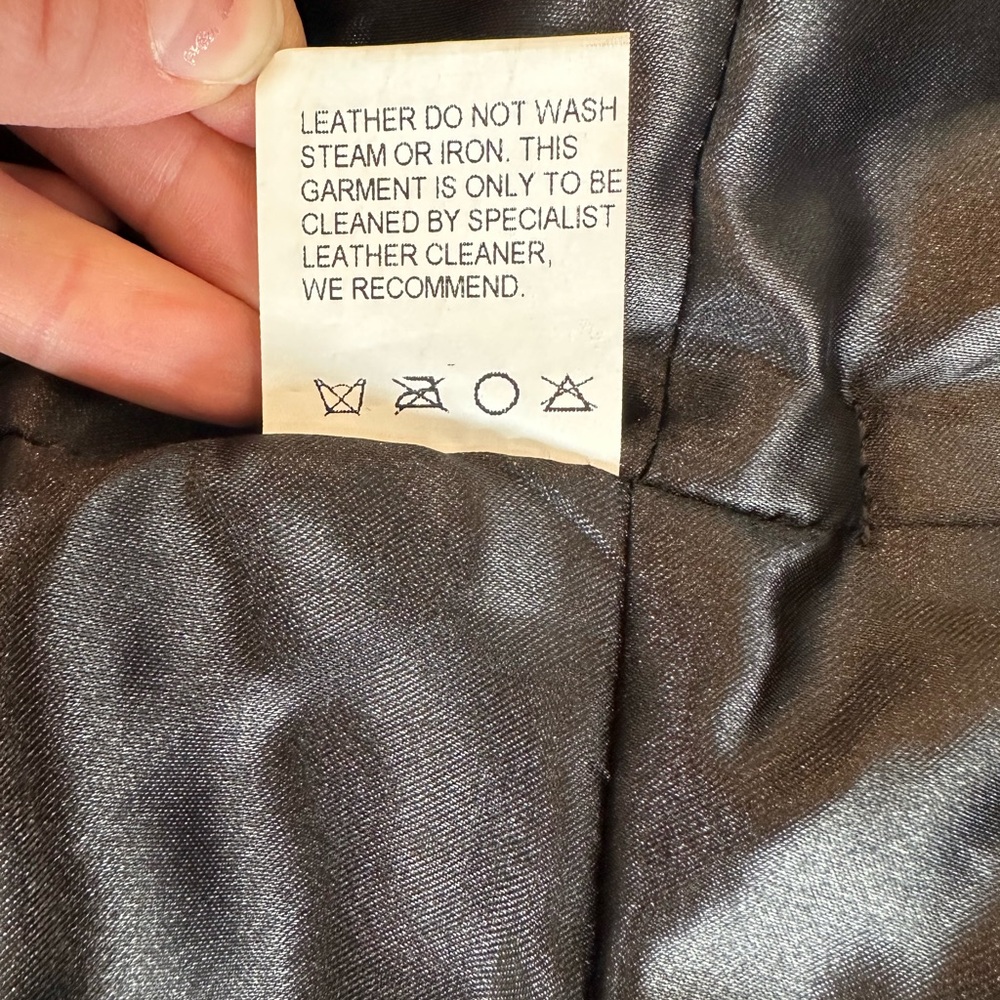 CAbi Black 100% Genuine Leather Vest - Picture 14 of 14